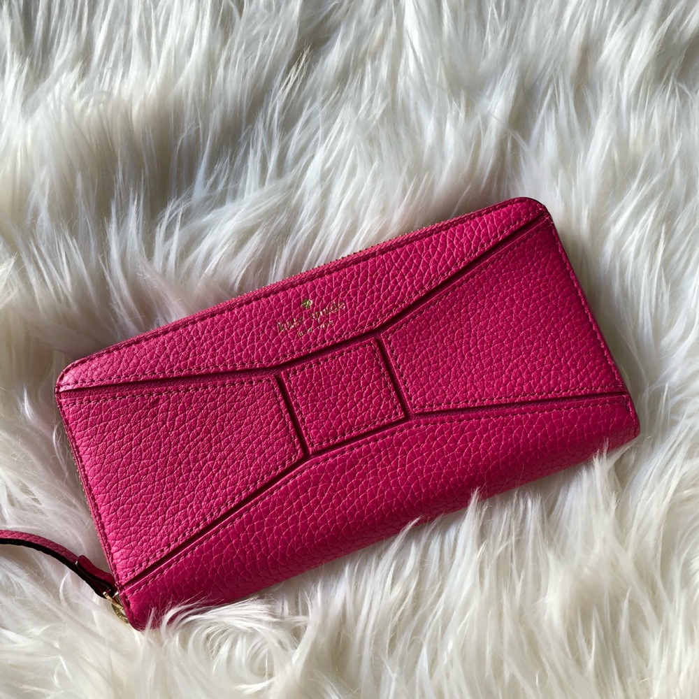 Kate Spade Pink Neda Bridge Place ZipAround Wallet
